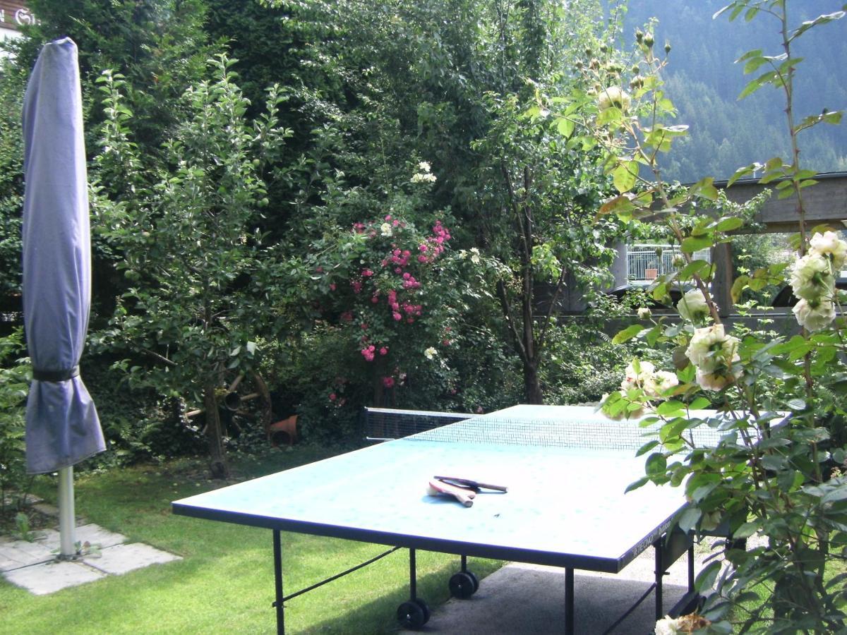 Pension Garni Gerhard Oetz Exteriör bild